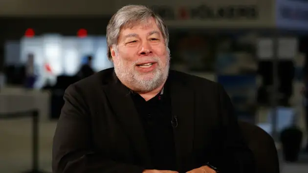 Steve Wozniak Still Receives a Salary from Apple